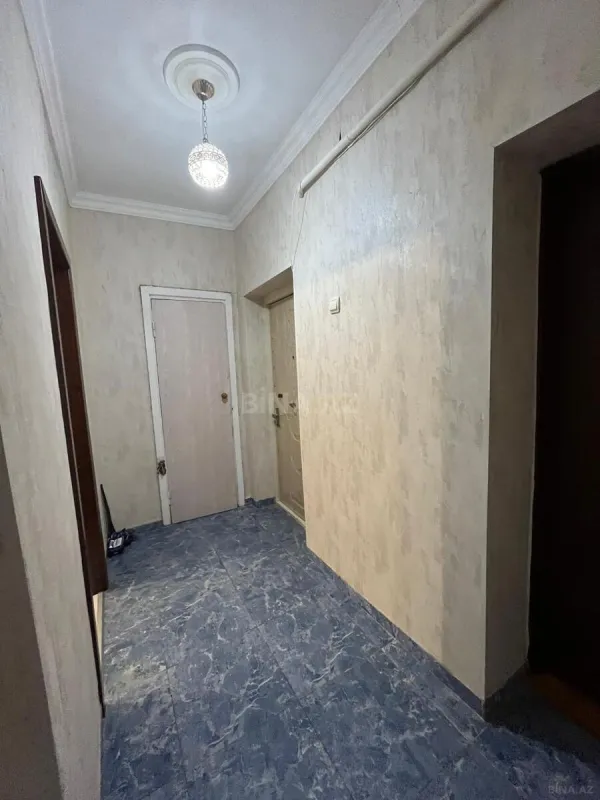Satılır 2 otaqlı mənzil 52 m²