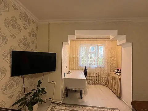 Satılır 2 otaqlı mənzil 52 m²