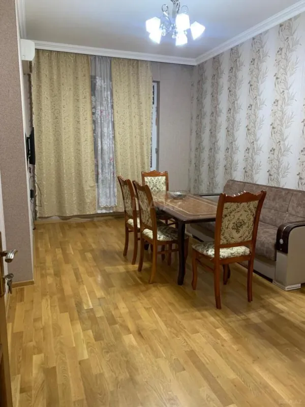 Satılır 2 otaqlı mənzil 60 m²