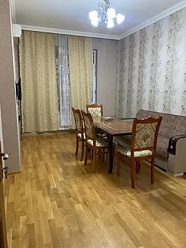 Satılır 2 otaqlı mənzil 60 m²