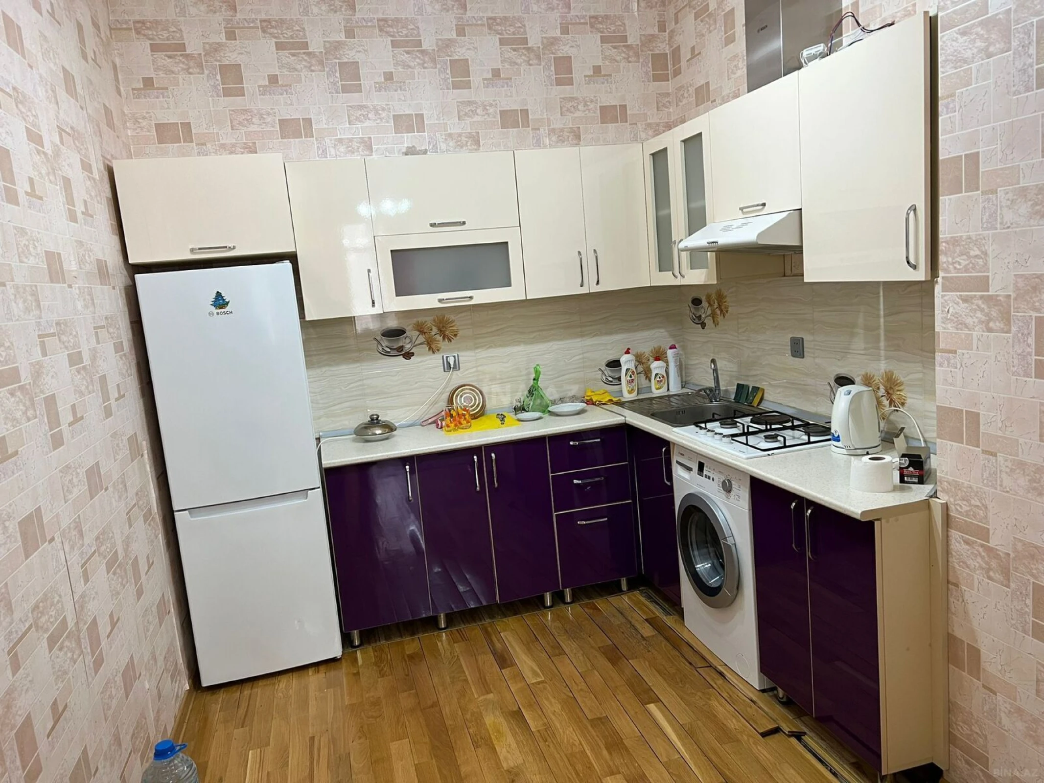 Satılır 2 otaqlı mənzil 60 m²