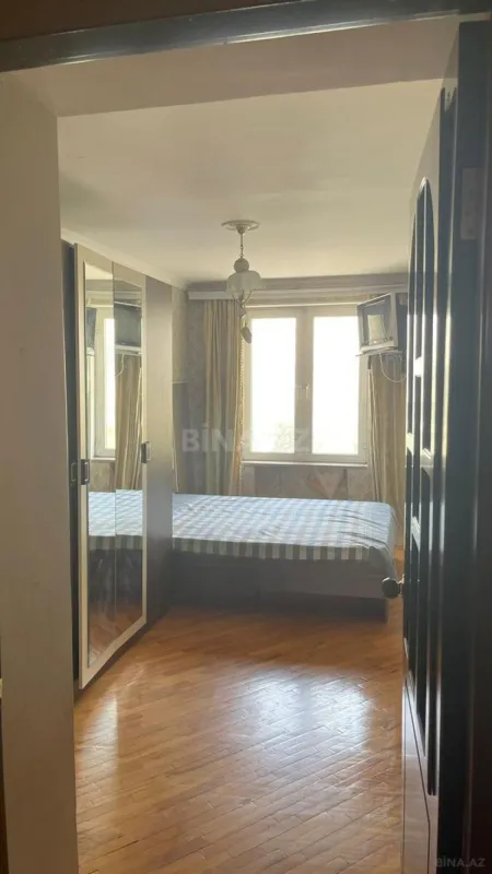 Satılır 3 otaqlı mənzil 70 m²