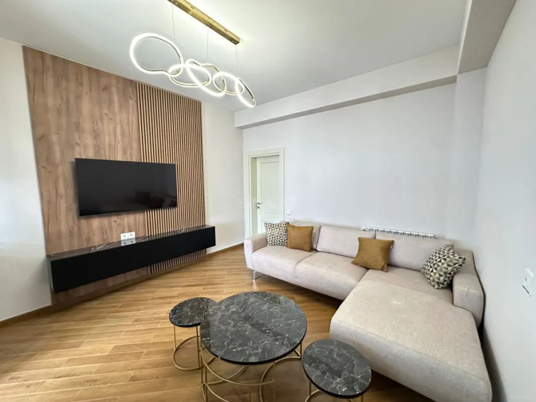 Satılır 3 otaqlı mənzil 88 m²