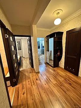 Kirayə verilir 3 otaqlı mənzil 75 m²