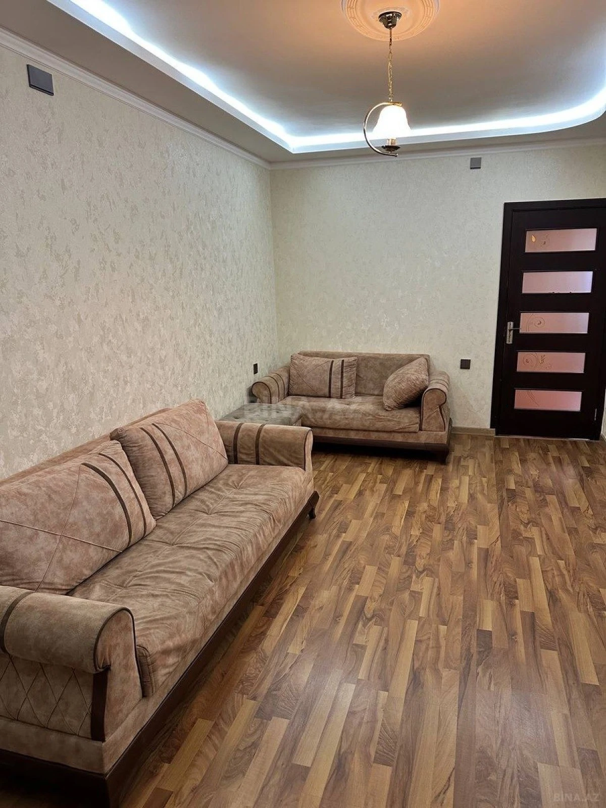 Kirayə verilir 3 otaqlı mənzil 75 m²