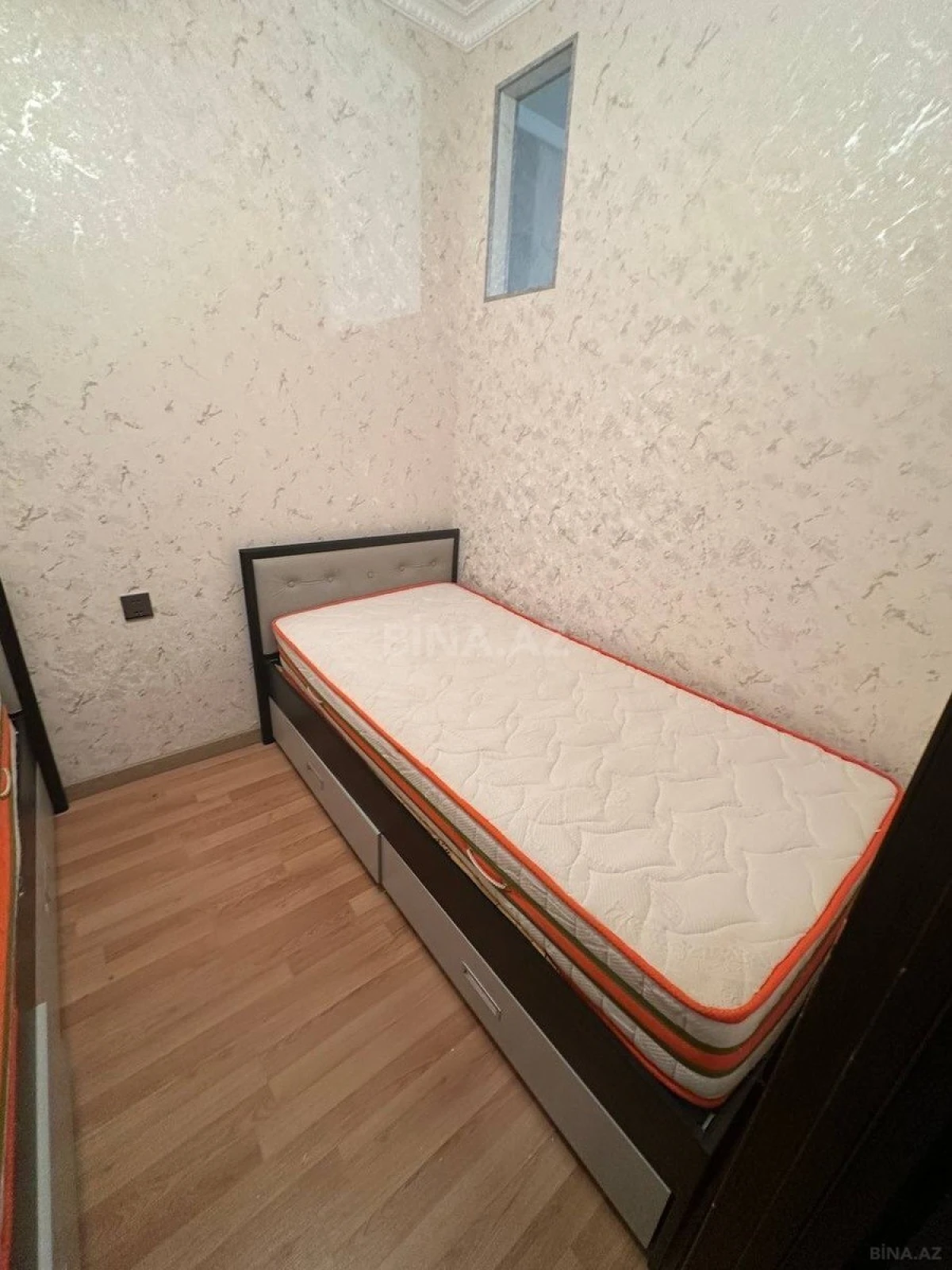 Kirayə verilir 3 otaqlı mənzil 75 m²