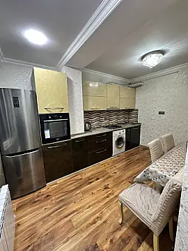 Kirayə verilir 3 otaqlı mənzil 75 m²