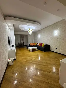 Kirayə verilir 3 otaqlı mənzil 110 m²