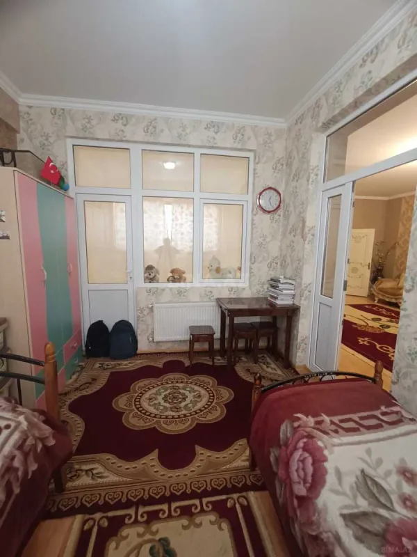 Satılır 3 otaqlı mənzil 120 m²