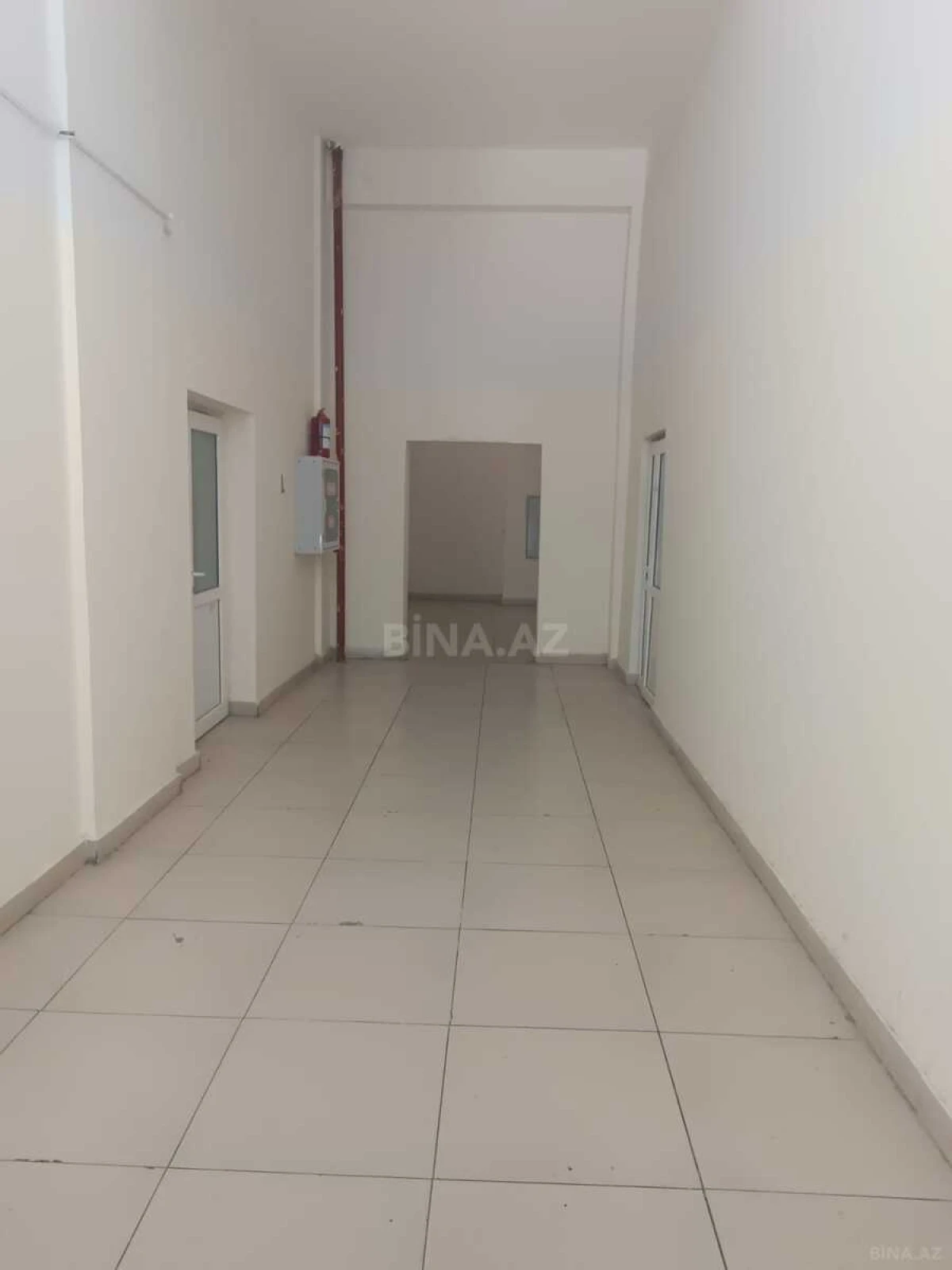 Satılır 3 otaqlı mənzil 120 m²