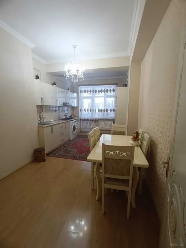 Satılır 3 otaqlı mənzil 120 m²