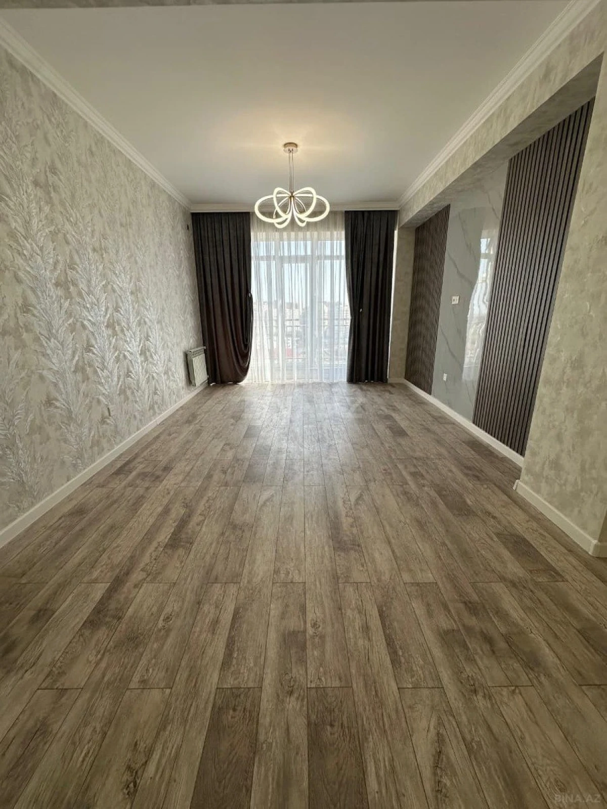 Satılır 2 otaqlı mənzil 75 m²