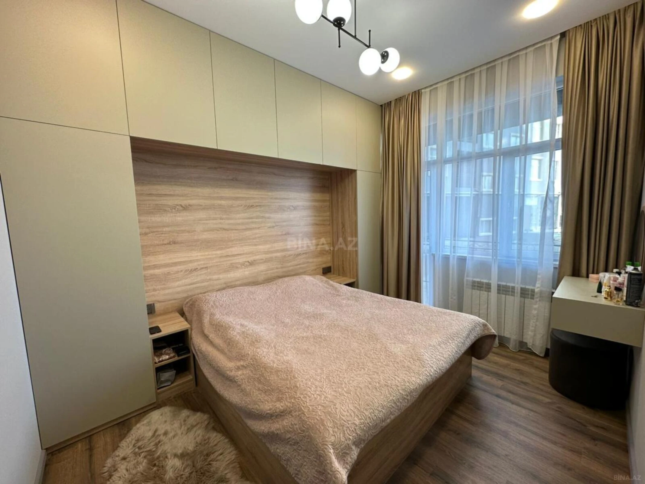 Satılır 3 otaqlı mənzil 100 m²