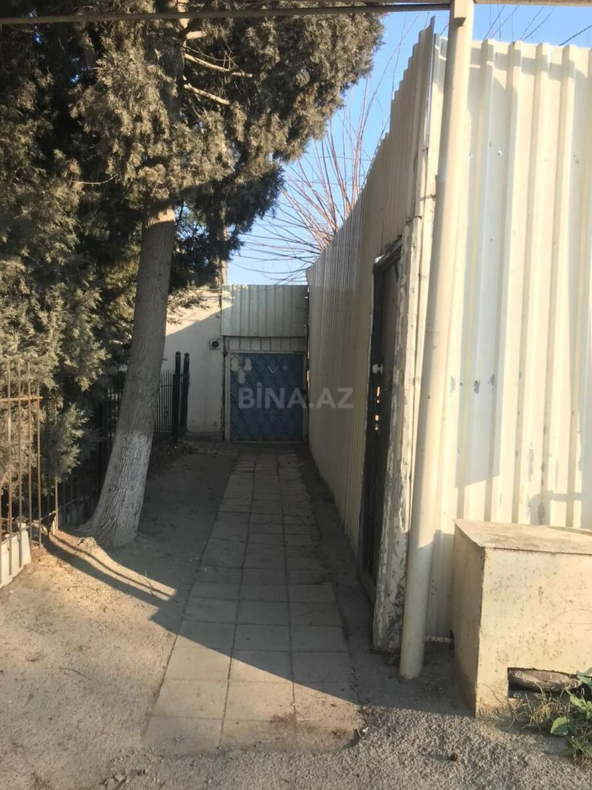 Satılır 6 otaqlı həyət evi 200 m²