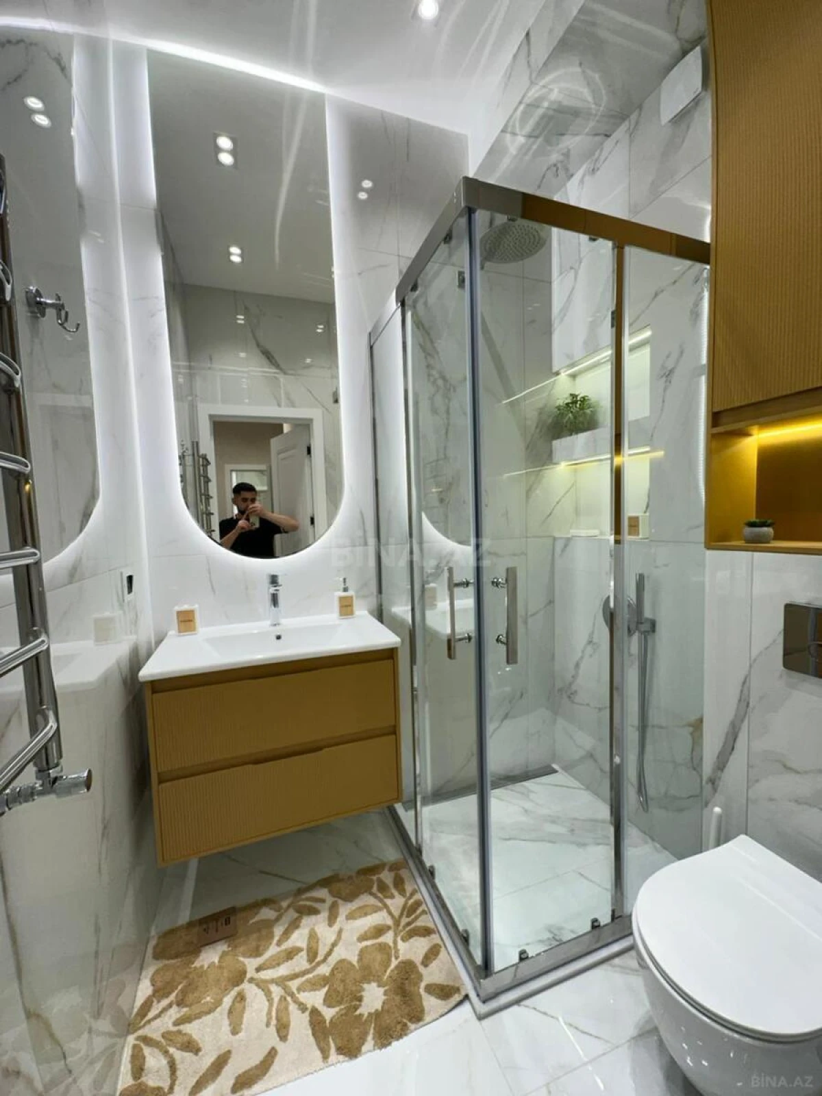 Kirayə verilir 2 otaqlı mənzil 60 m²