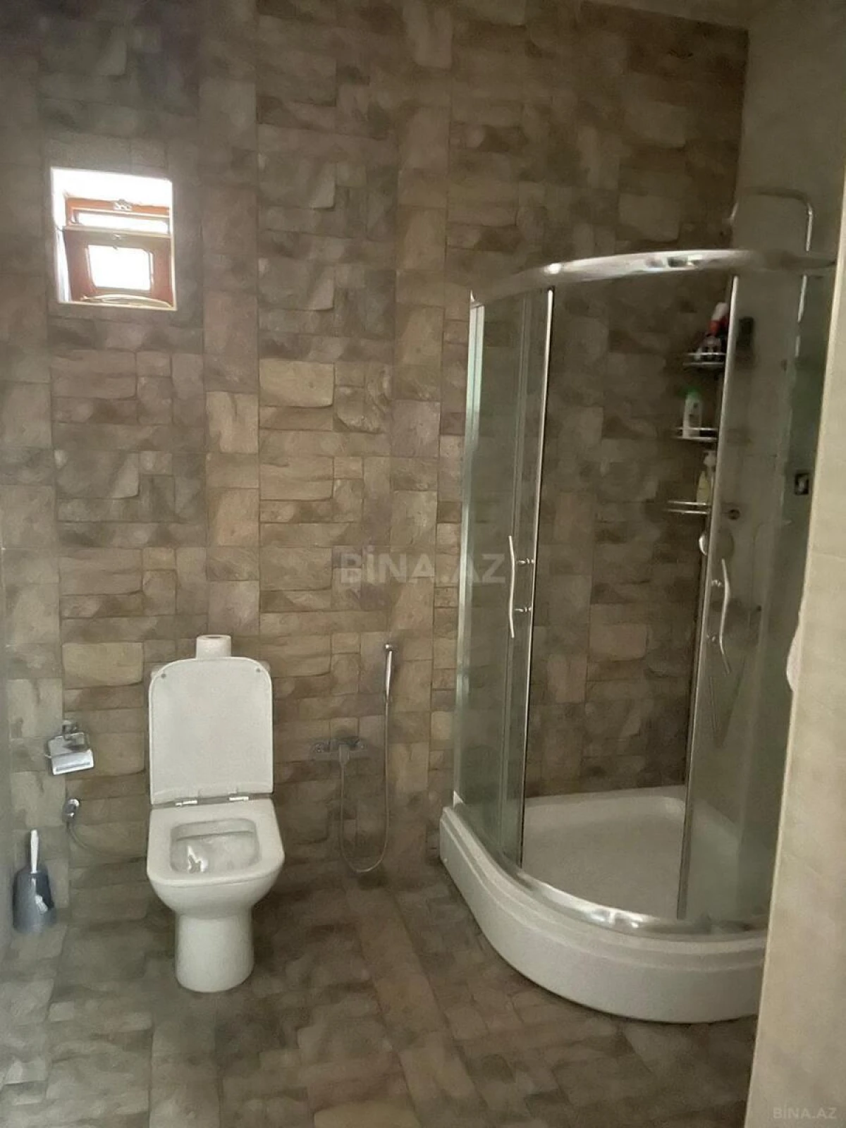 Kirayə verilir 4 otaqlı həyət evi 300 m²