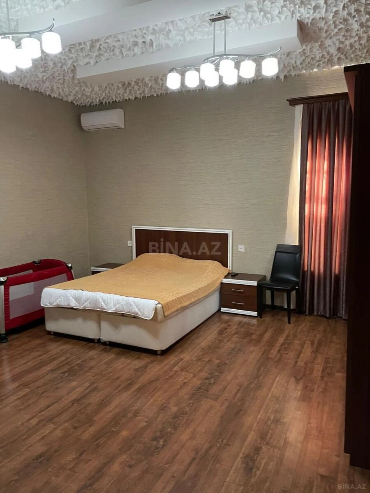 Kirayə verilir 4 otaqlı həyət evi 300 m²
