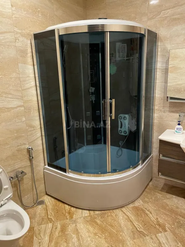 Kirayə verilir 4 otaqlı həyət evi 300 m²