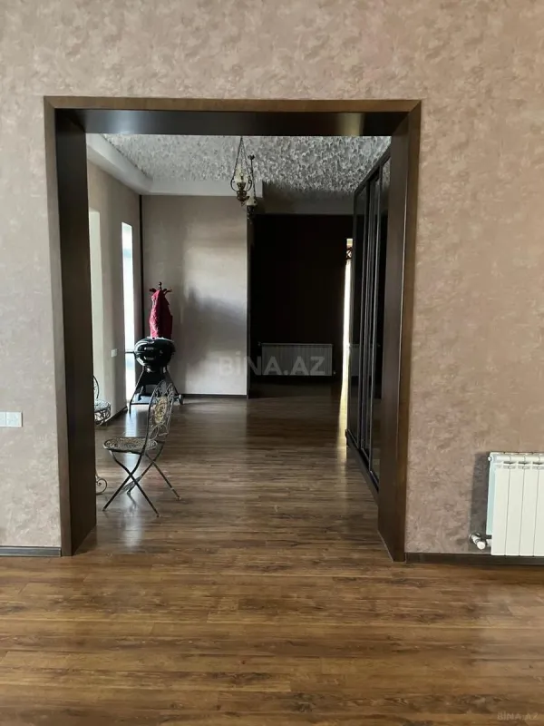 Kirayə verilir 4 otaqlı həyət evi 300 m²