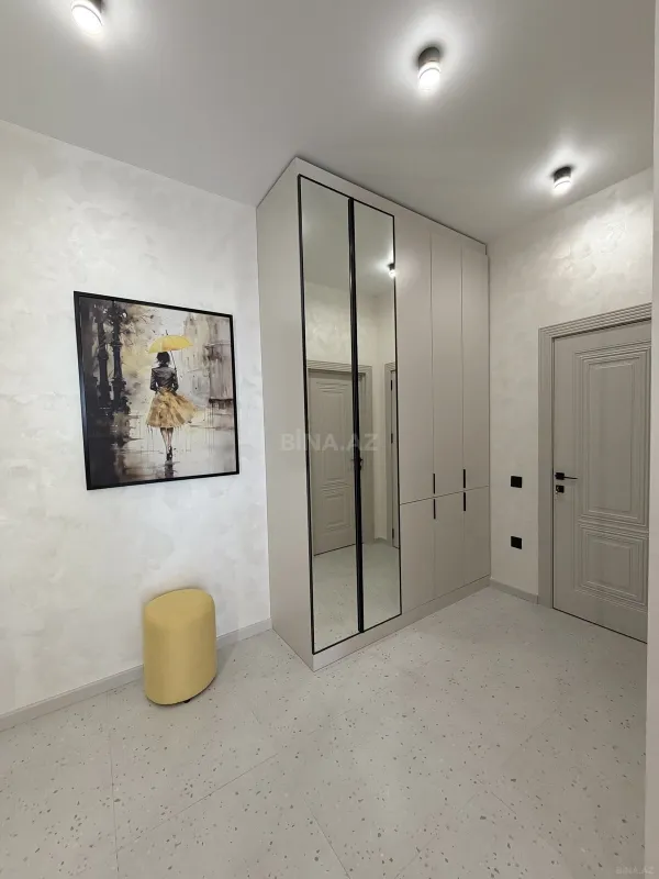 Satılır 3 otaqlı mənzil 70 m²