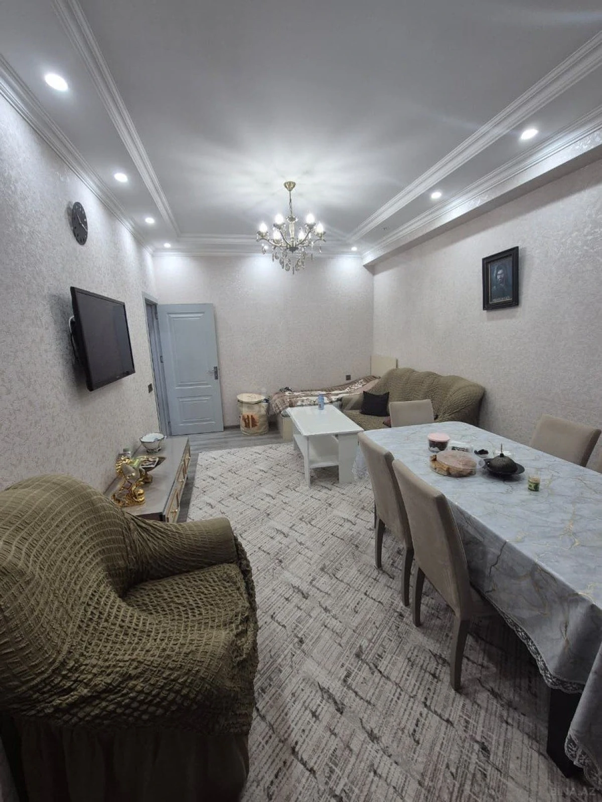 Satılır 2 otaqlı mənzil 58 m²
