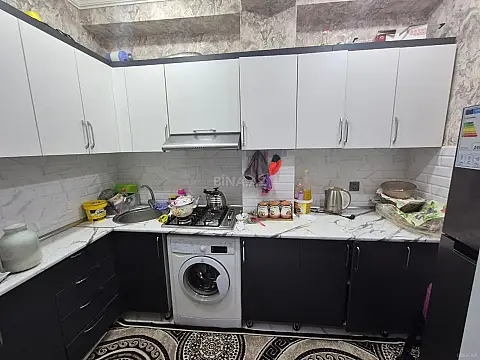 Satılır 2 otaqlı mənzil 58 m²
