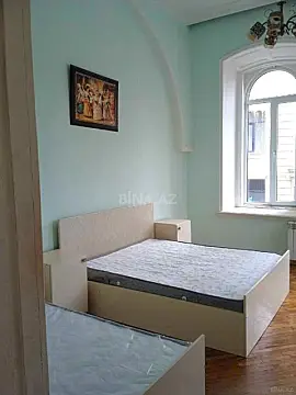 Kirayə verilir 2 otaqlı mənzil 65 m²