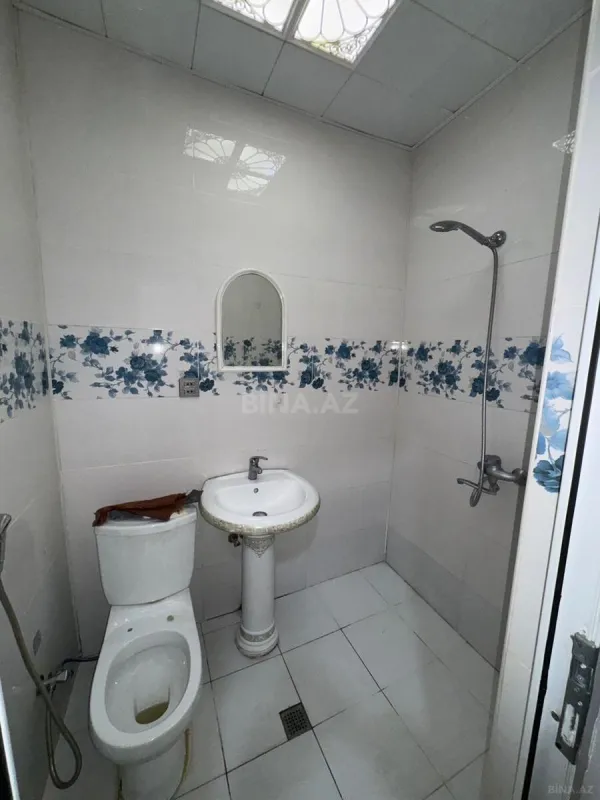 Kirayə verilir 2 otaqlı mənzil 65 m²