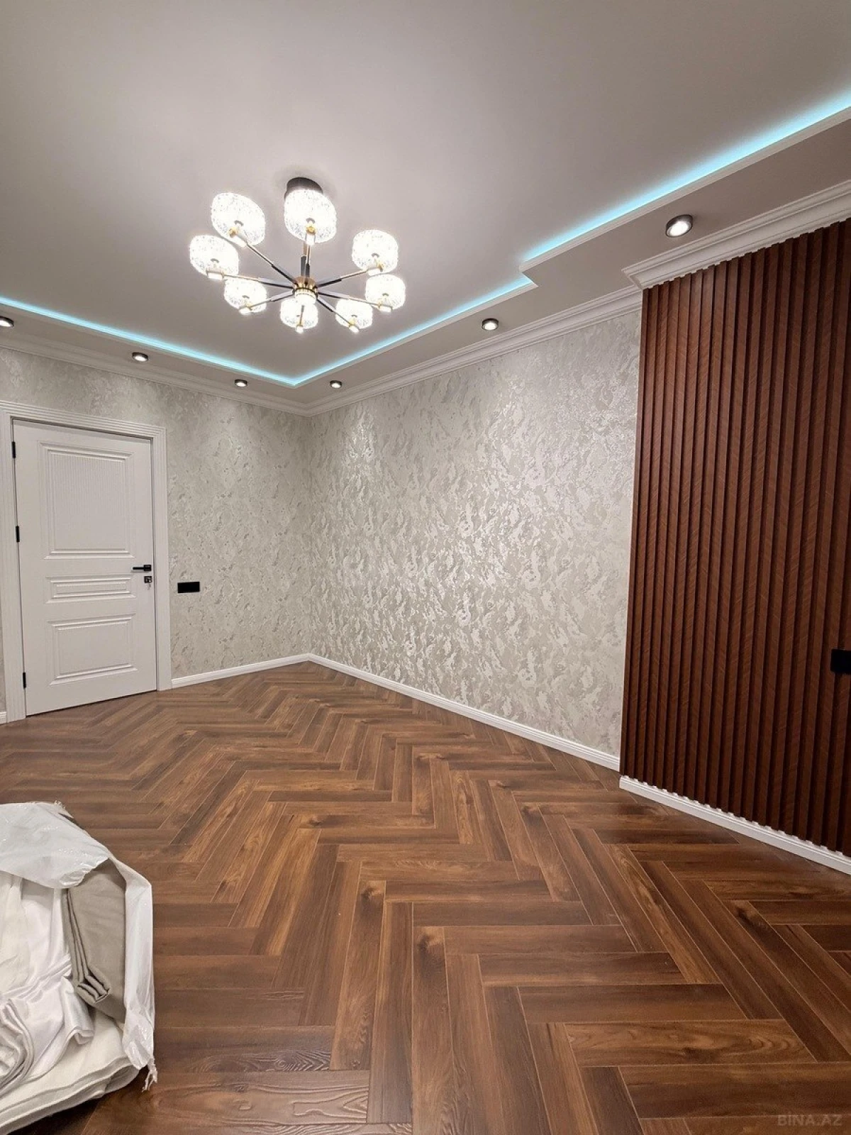 Satılır 3 otaqlı mənzil 75 m²