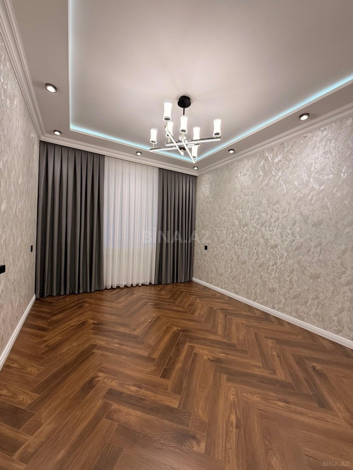 Satılır 3 otaqlı mənzil 75 m²