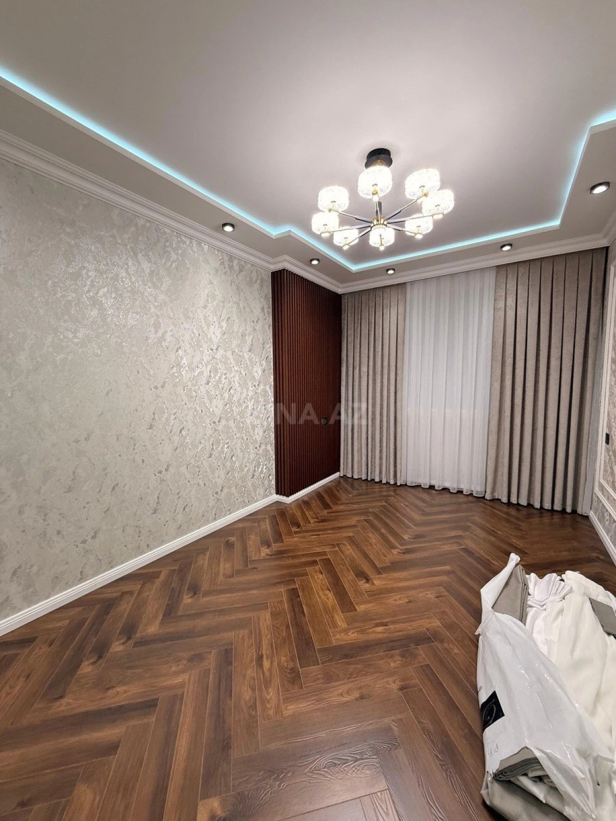 Satılır 3 otaqlı mənzil 75 m²