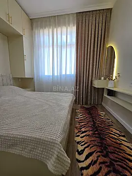 Kirayə verilir 2 otaqlı mənzil 53 m²