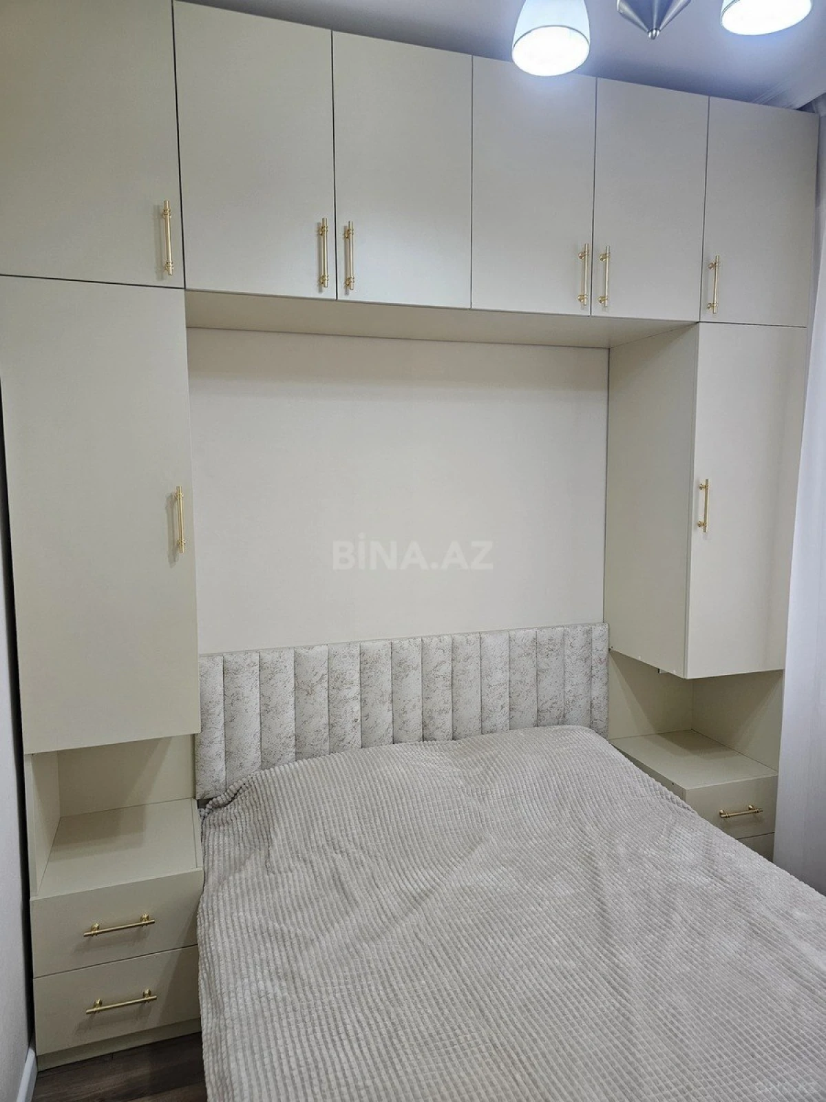 Kirayə verilir 2 otaqlı mənzil 53 m²