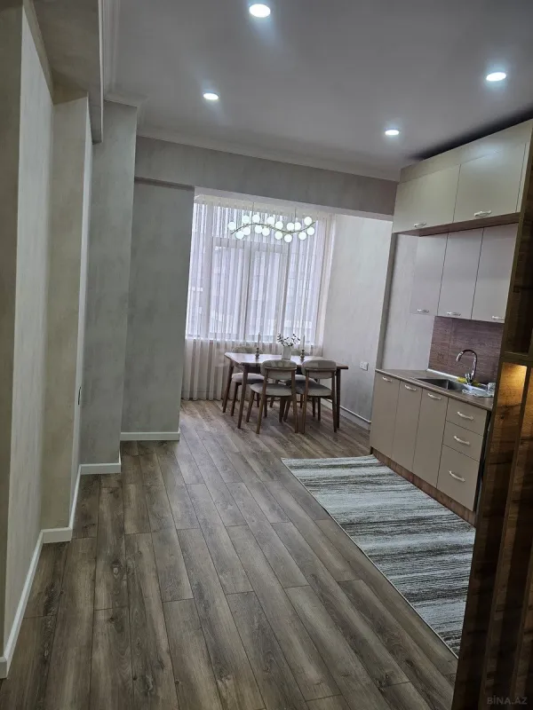Kirayə verilir 2 otaqlı mənzil 53 m²