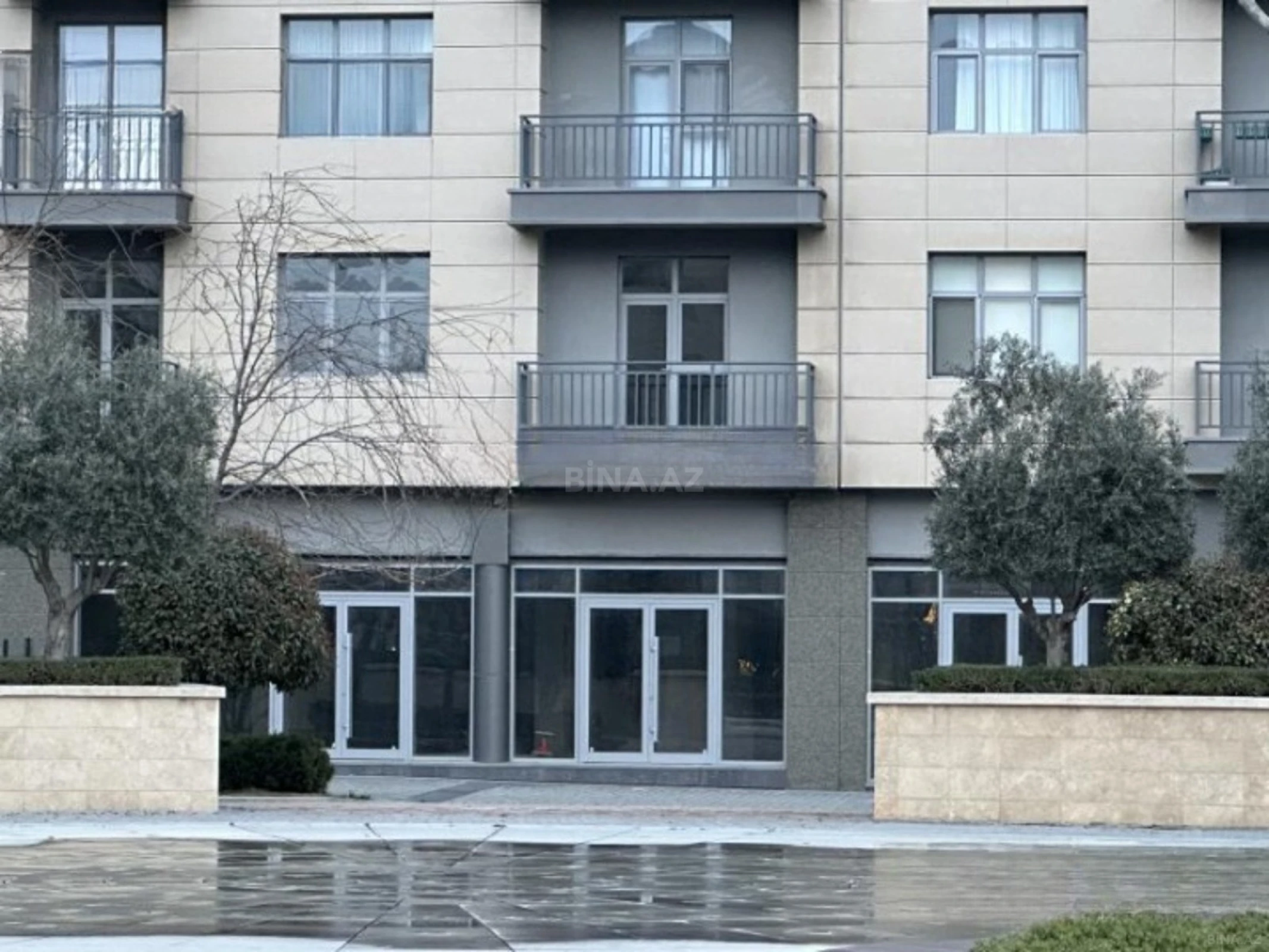 Kirayə verilir 2 otaqlı mənzil 92 m²