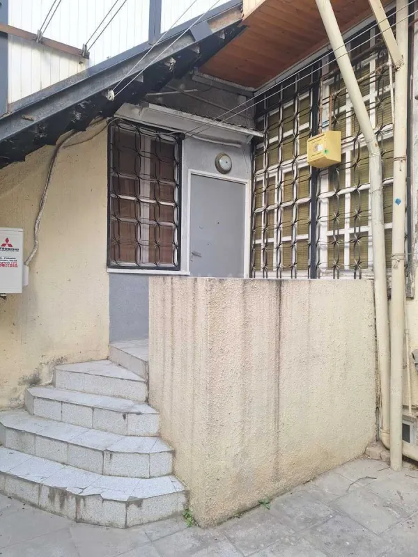Satılır 2 otaqlı mənzil 41 m²