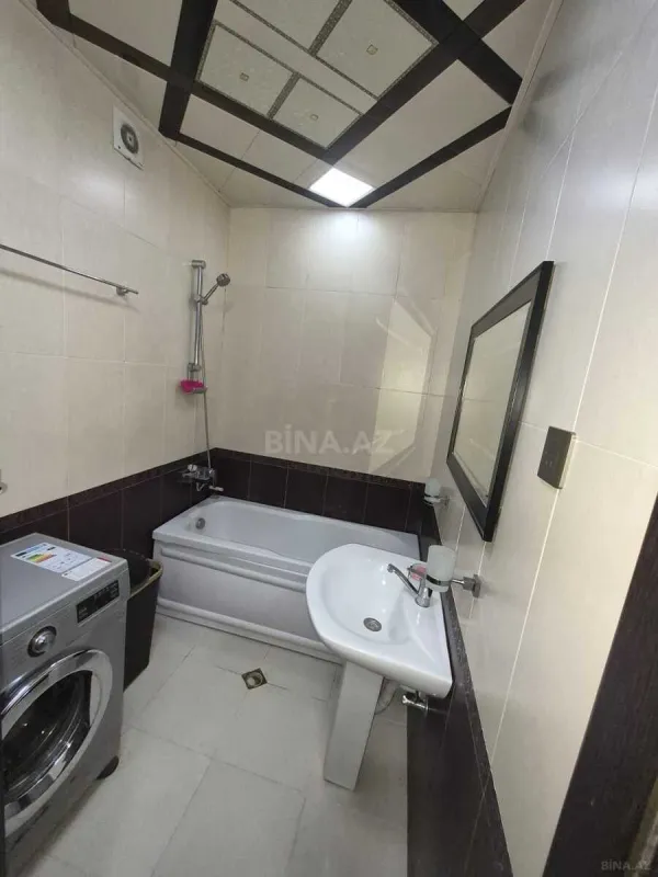 Kirayə verilir 4 otaqlı mənzil 130 m²
