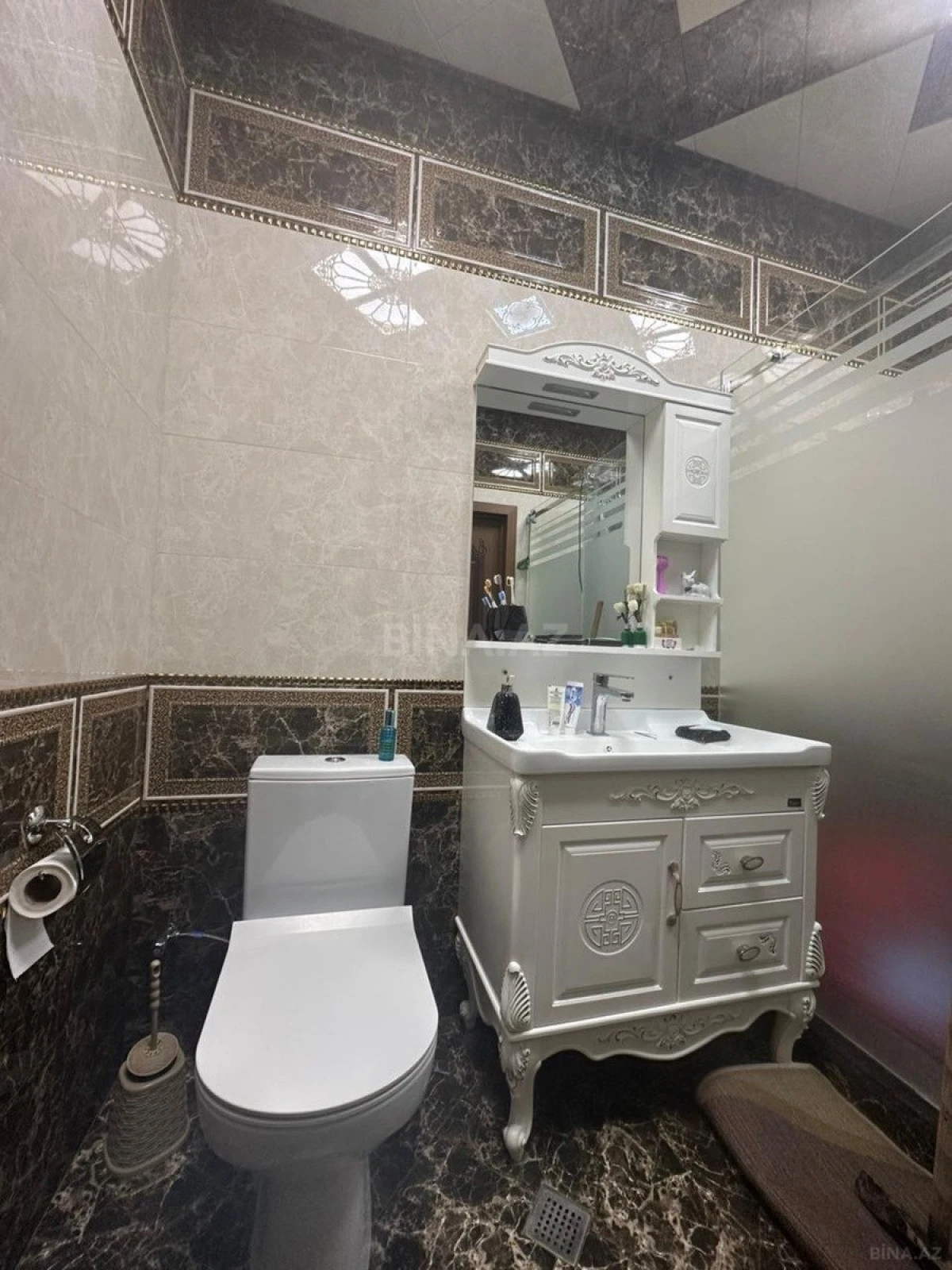 Satılır 2 otaqlı mənzil 86.6 m²