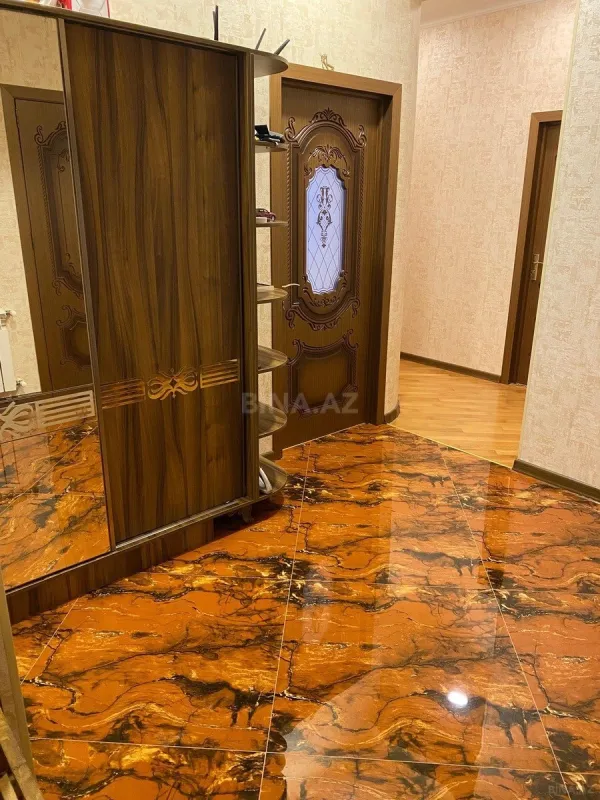 Satılır 2 otaqlı mənzil 86.6 m²