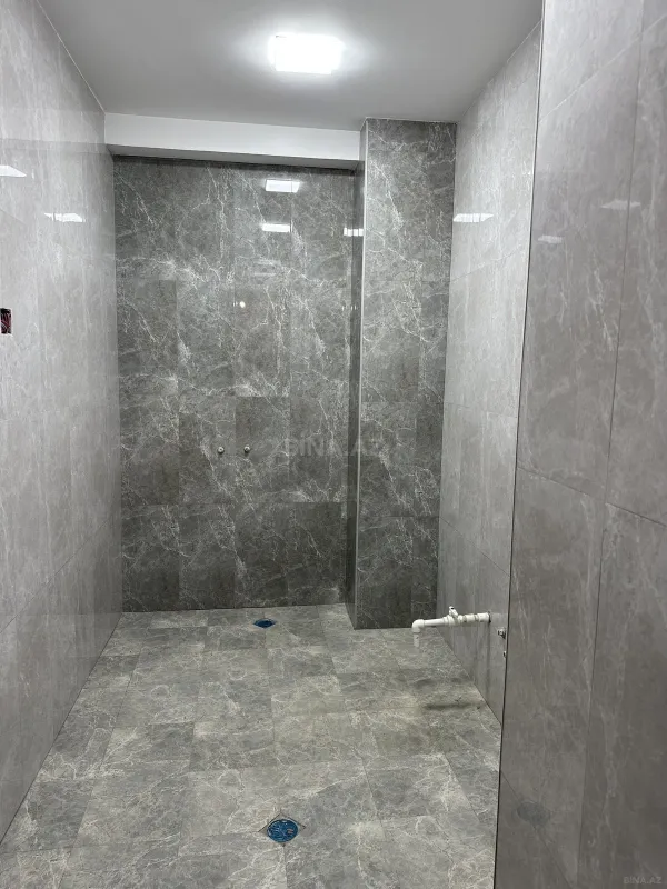 Satılır 3 otaqlı mənzil 104 m²