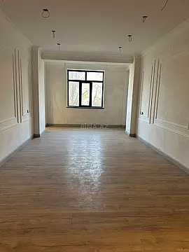Satılır 3 otaqlı mənzil 104 m²