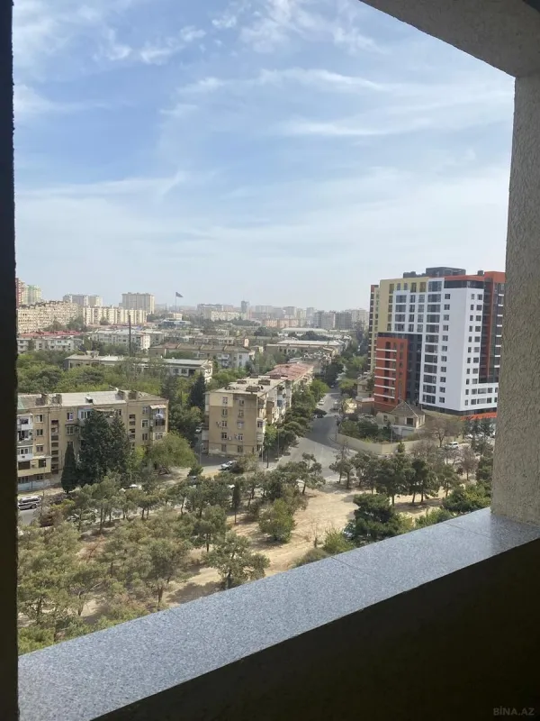 Kirayə verilir 2 otaqlı mənzil 78 m²