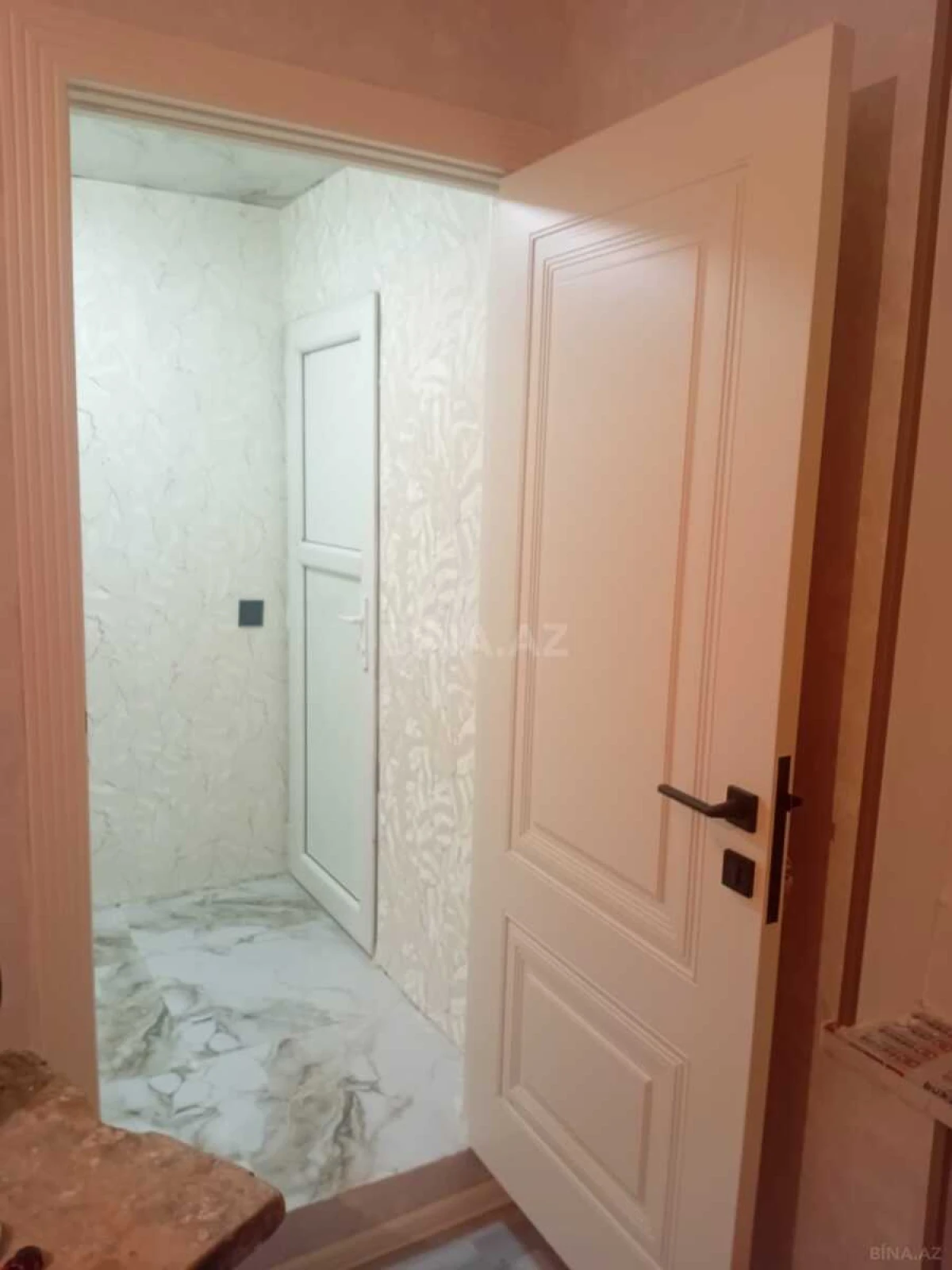 Satılır 1 otaqlı mənzil 18 m²