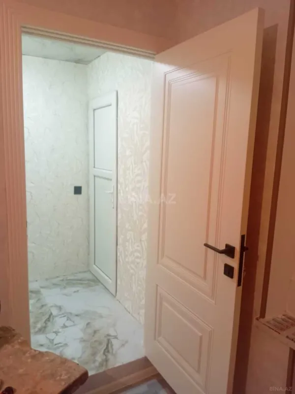 Satılır 1 otaqlı mənzil 18 m²