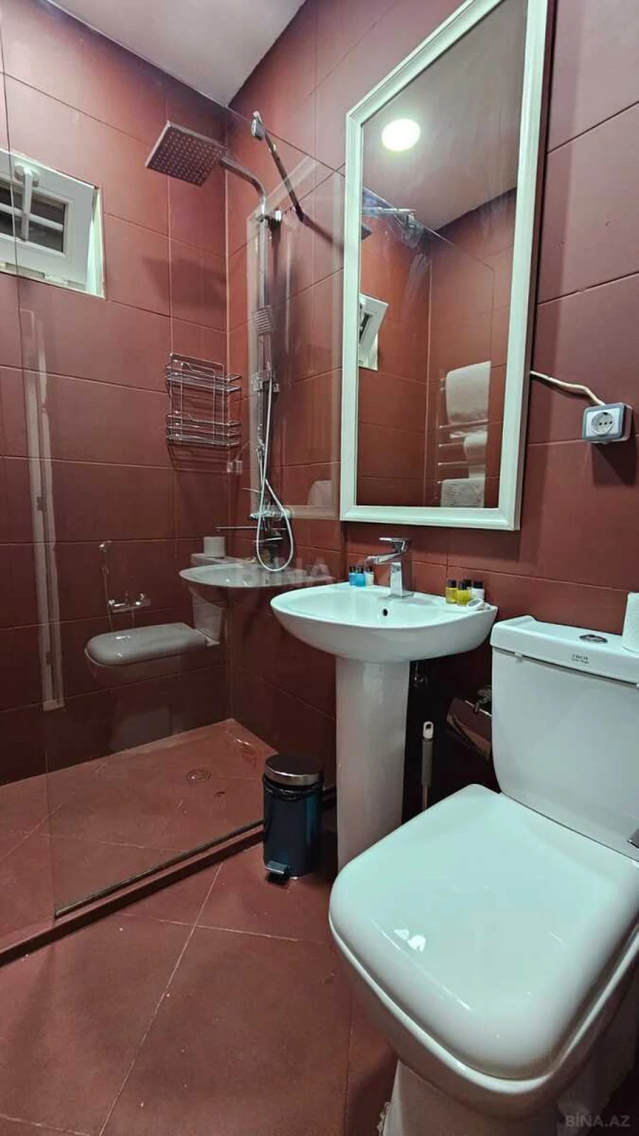 Kirayə verilir obyekt 250 m²