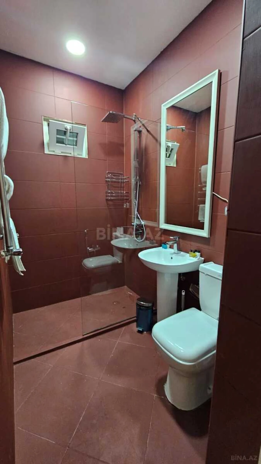 Kirayə verilir obyekt 250 m²