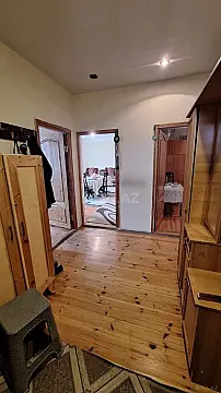 Satılır 9 otaqlı həyət evi 220 m²