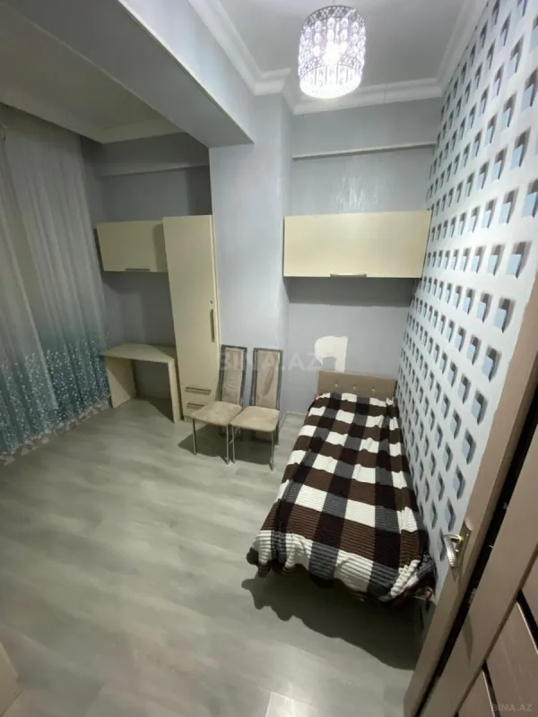 Satılır 3 otaqlı mənzil 105 m²