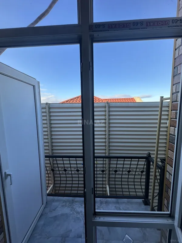 Kirayə verilir 2 otaqlı mənzil 55 m²