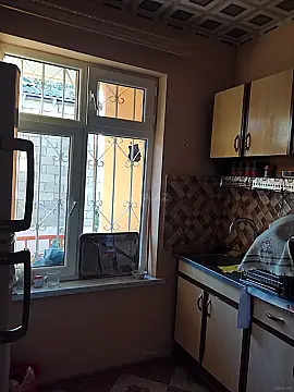 Satılır 5 otaqlı həyət evi 207 m²